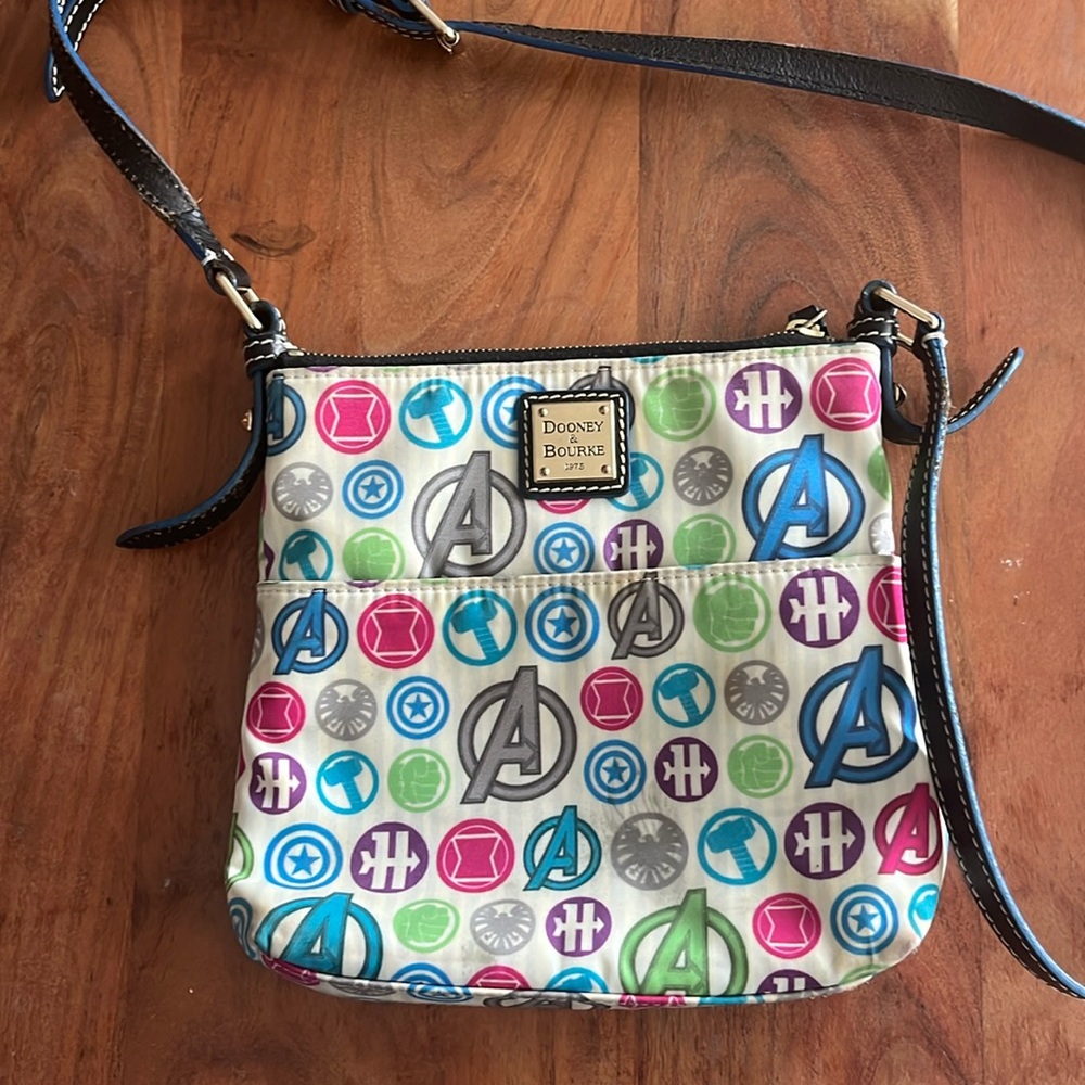 Dooney & Bourke Marvel Avengers Crossbody Nylon Bag Disney